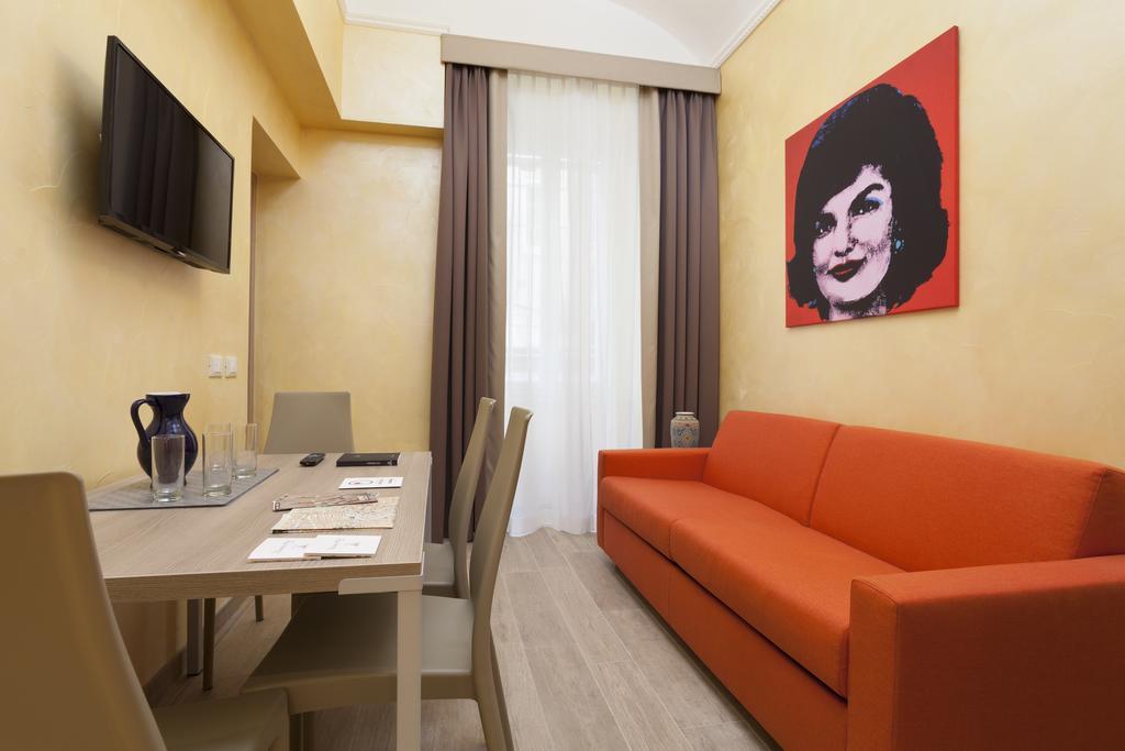 Jackie'S Apartments โรม ภายนอก รูปภาพ